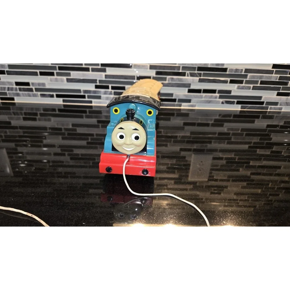 Thomas the Tank Engine Train * Pull Along Toy * Annie and Clarabel * with Sounds